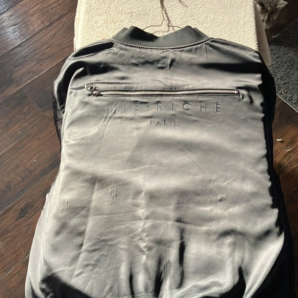 VIE +Riche - Picture 3 of 5